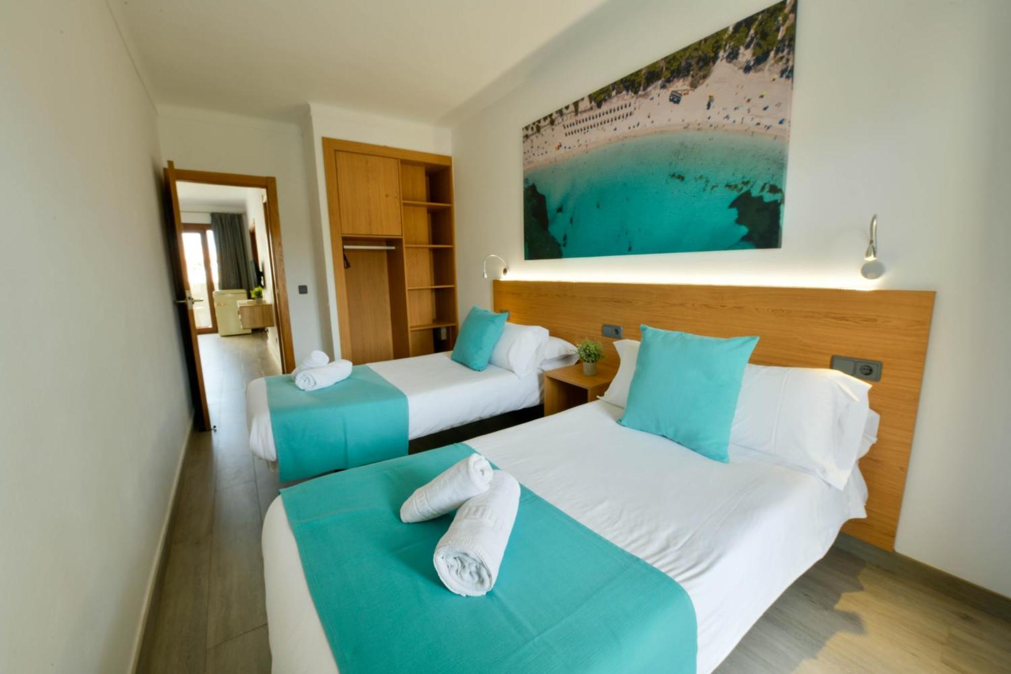 Estanques * Colonia de Sant Jordi